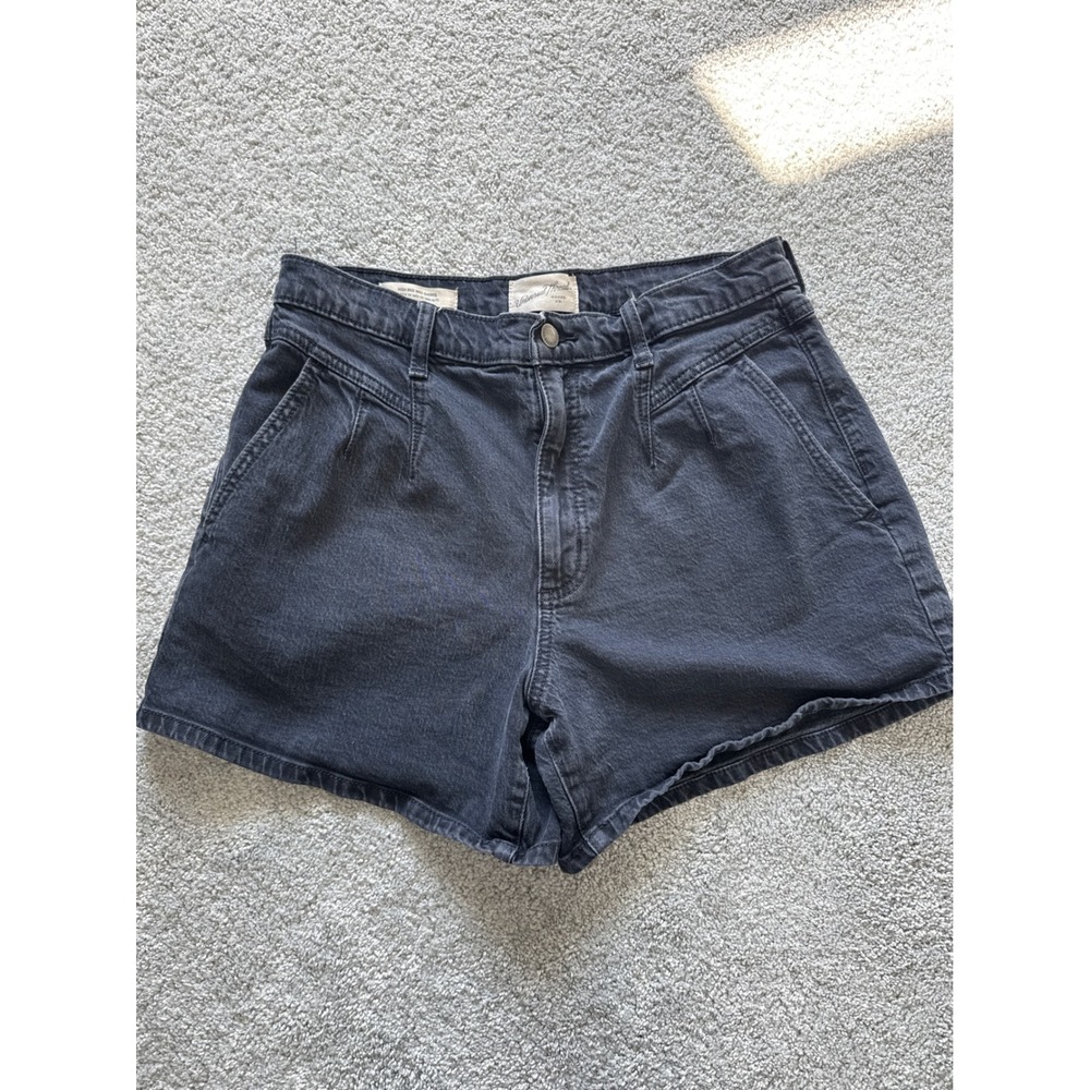 Universal Thread Womens High Rise Midi Shorts Washed Black Denim Size 8/29R